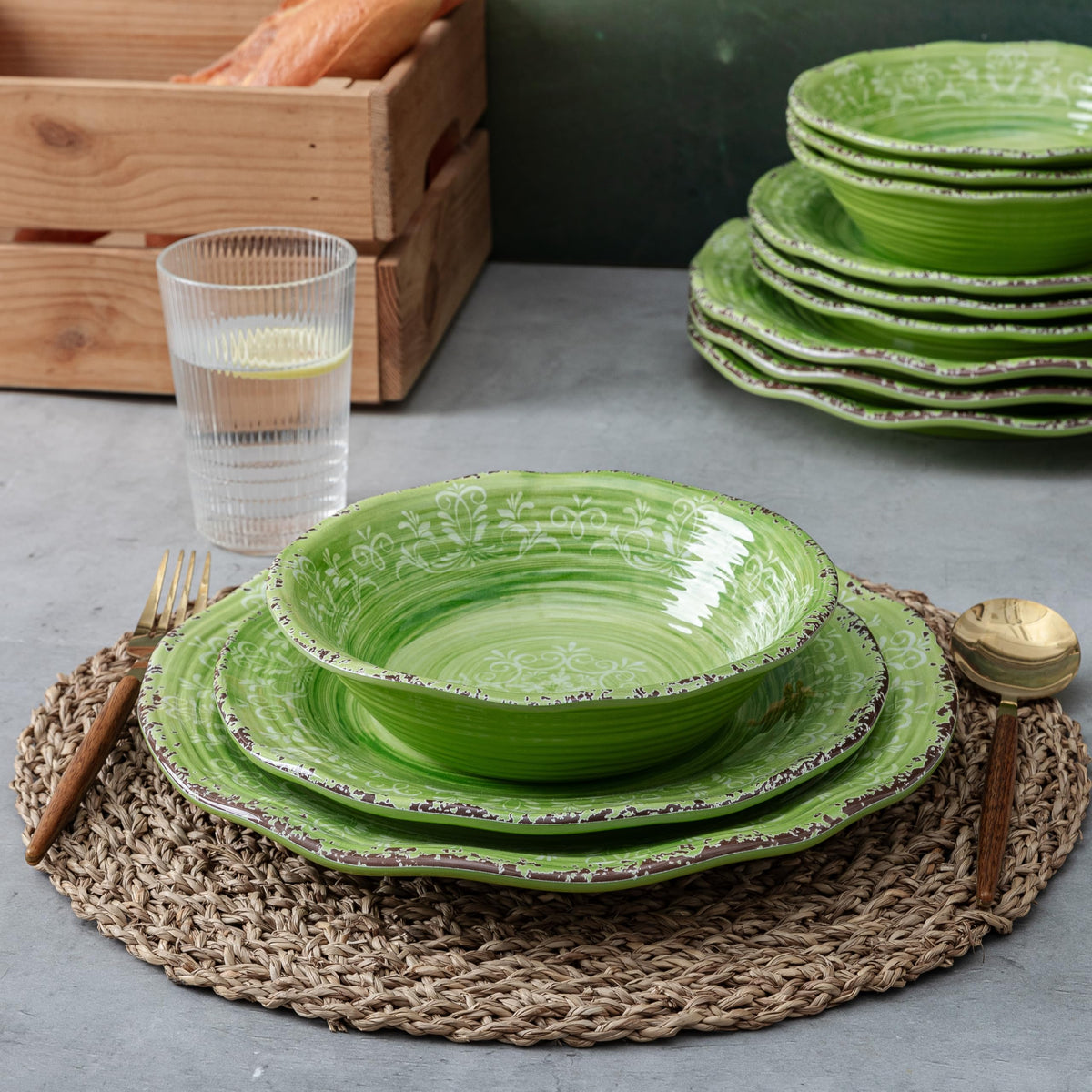12 Piece Green Melamine Dinnerware Set S140603